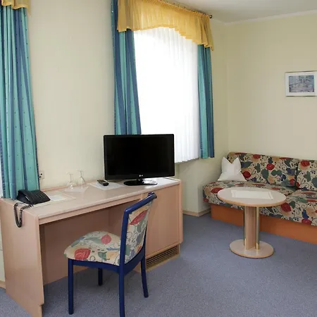 Bed & Breakfast Buchner - Garni *